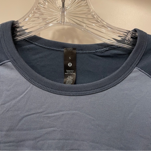 lululemon Fundamental Raglan Short Sleeve - Picture 3 of 3